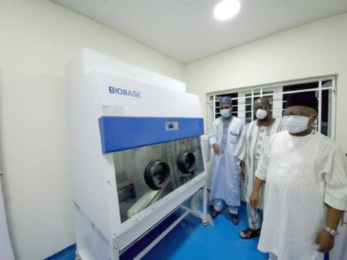 Fg hands over Covid 19 2 489x367 1