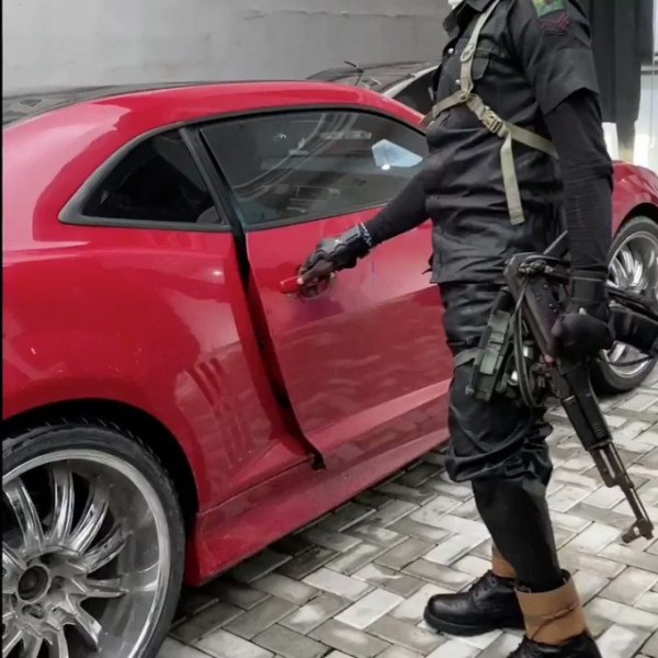 nN6Zs1SIssR0otau 681x681 1