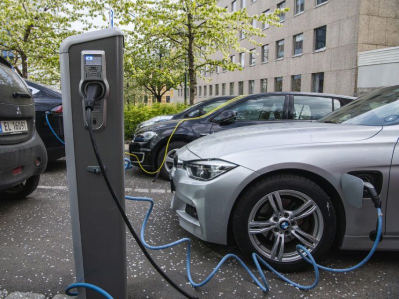 864f264de0487e57a280776771842667