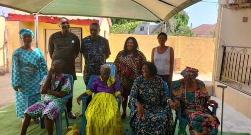 Screenshot 2022 01 02 at 18 31 12 Moji Danisa Sometime in 2016 we formed a socio political Facebook 1