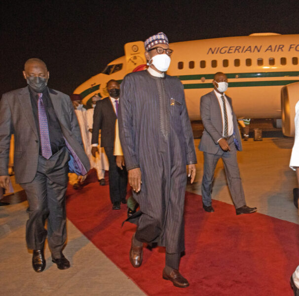 PRESIDENT BUHARI RETURN TO ABUJA 7B 768x761 1