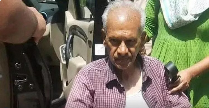 Screenshot 2022 03 30 at 18 03 00 Hyderabad 89 Yr Old Spends Night in Bank Locker Room Due to Staffs Negligence