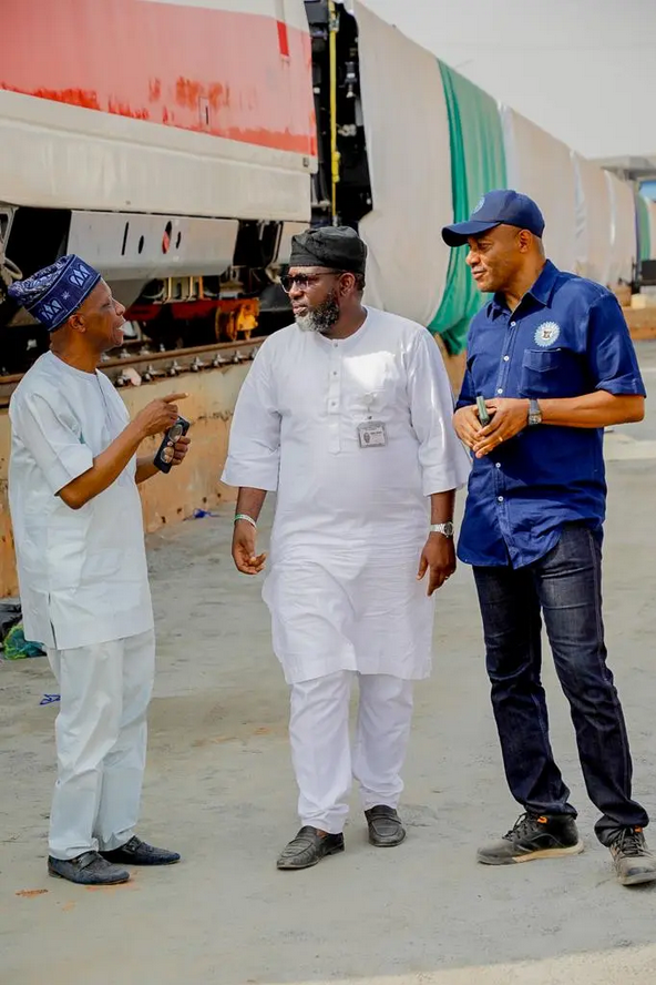 screenshot 2022 12 15 at 21 28 52 p img 20221215 wa0137.jpg (webp image 683 × 1024 pixels) — scaled (69%)