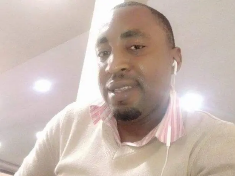 screenshot 2023 02 13 at 09 04 20 image 247 edited.png (webp image 612 × 459 pixels)