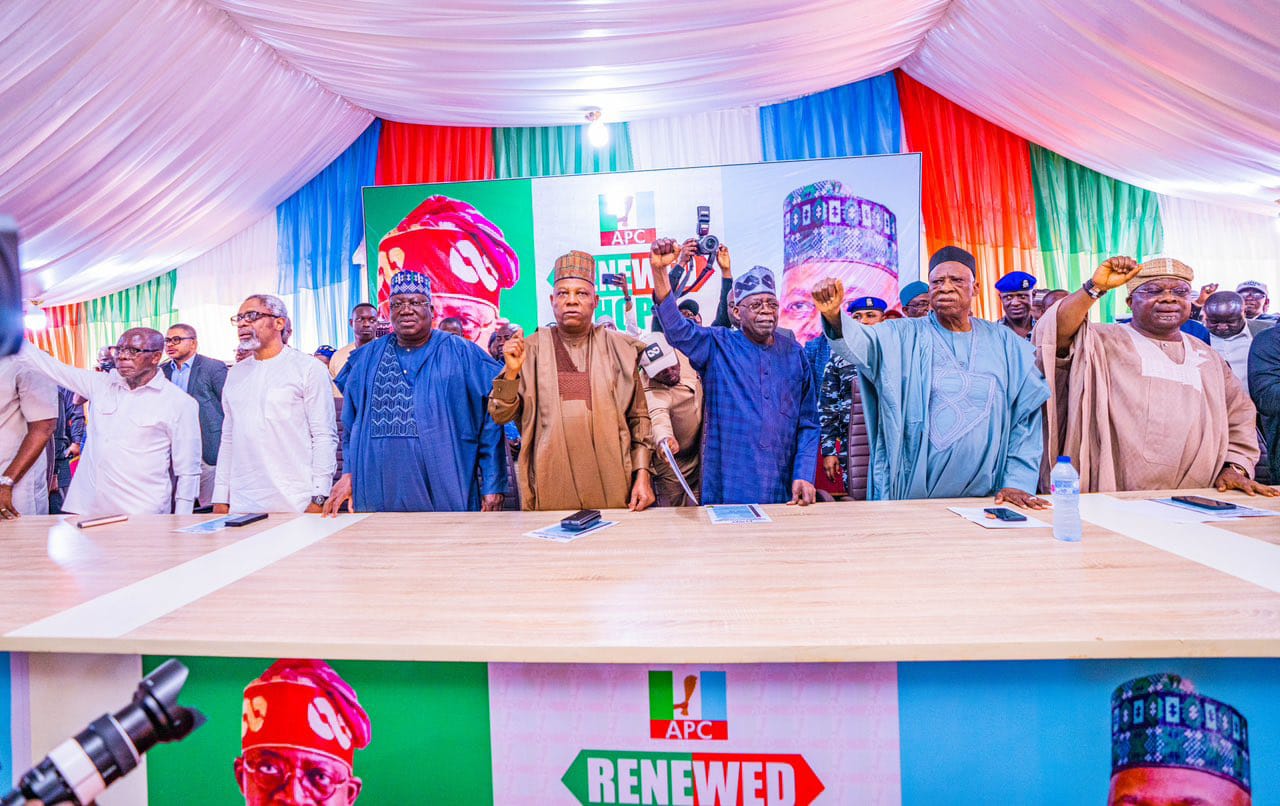 21163AD6 C87D 40FE 9339 4EE8FDA5512B