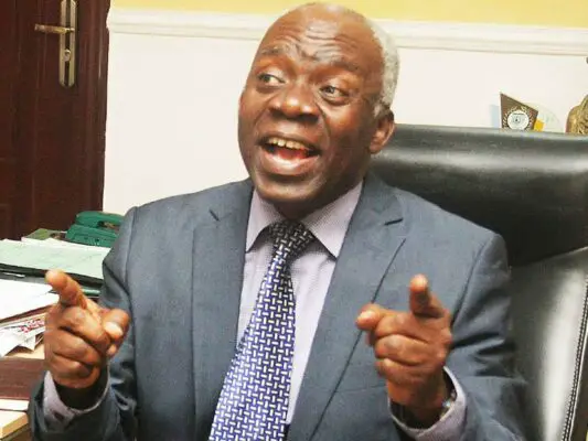 FEMI FALANA Tanker 533x400 1