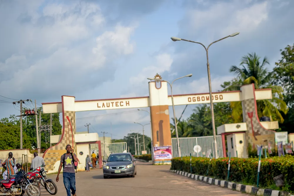 LAUTECH