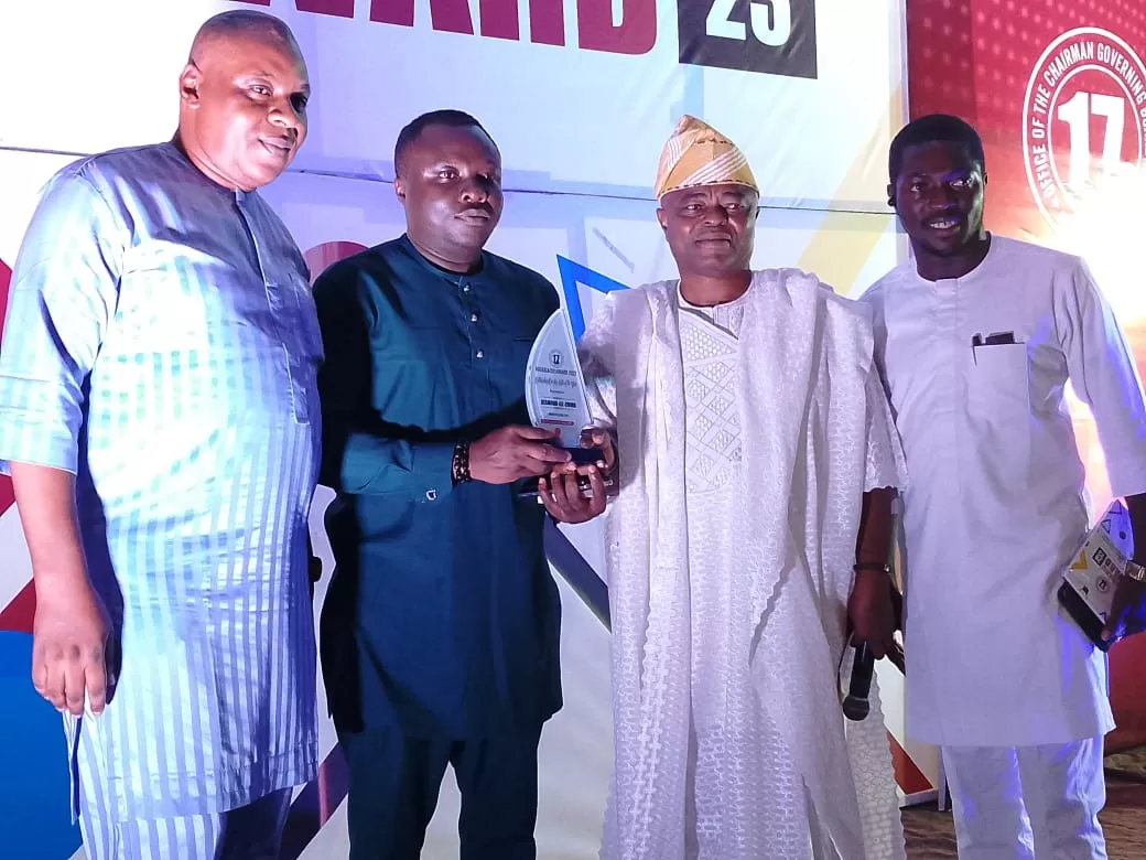 Desmond Ike-Chima, Editor-in-Chief and Founder, ENigeria Newspaper, receiving an award