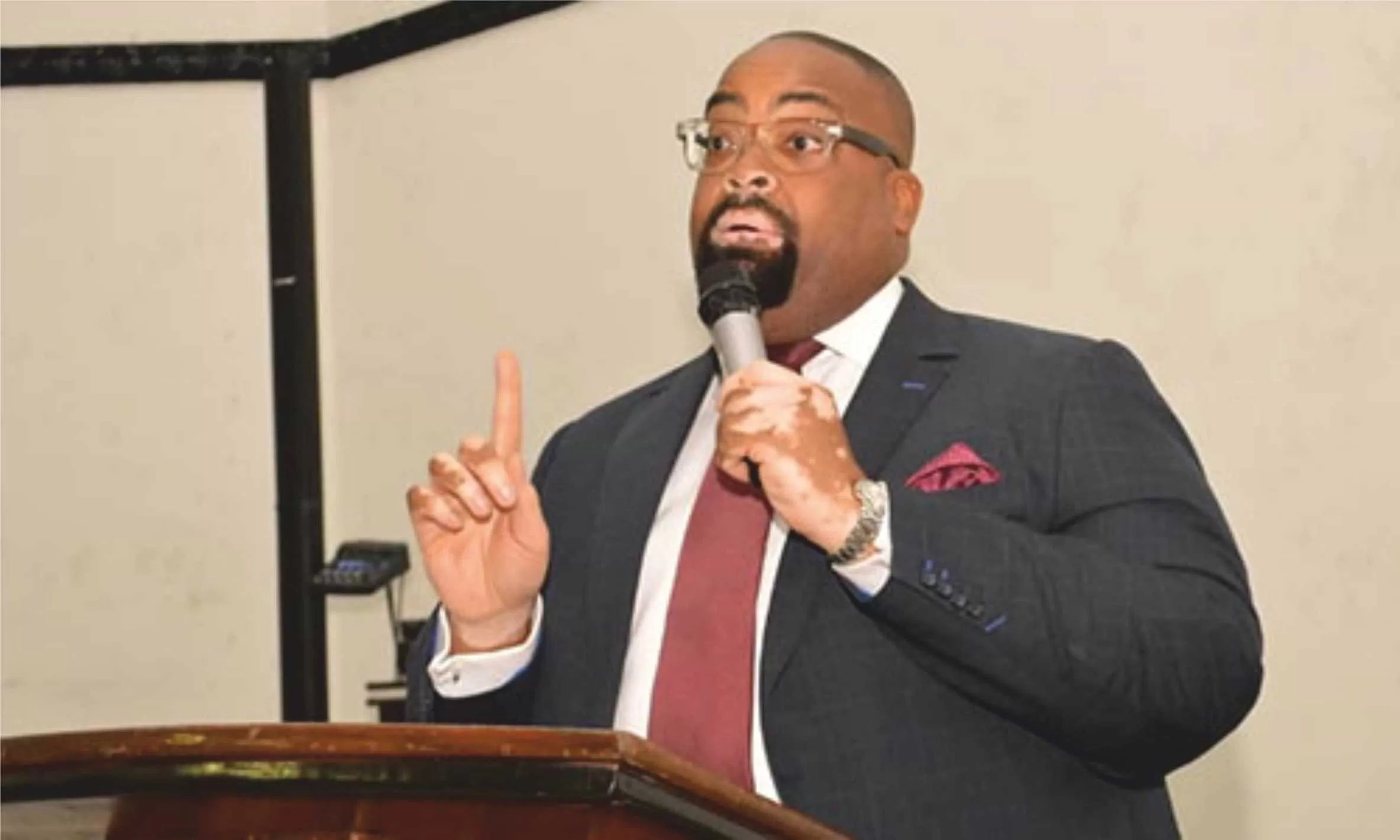 Olumide Akpata 3 jpg