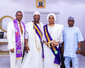 5b6c0fff 125d 4d3b af63 e11a051154a5