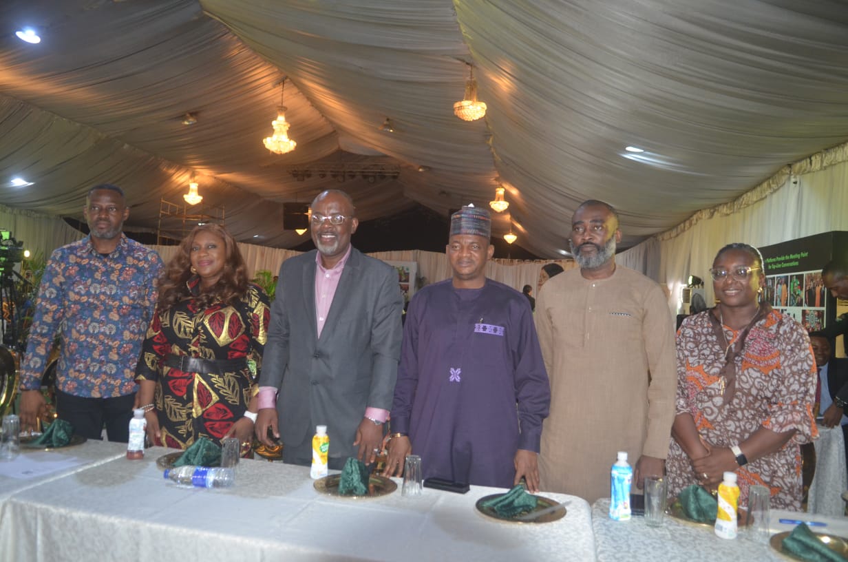 L-R Femi Adelusi, President, Media Independent Practitioners Association of Nigeria(MIPAN) & Chairman Heads of Advertising Sectoral Group, Ediri Ose- Ediale, Chief Executive Officer/Executive Director Advertisers Association of Nigeria (ADVAN), Osamede Uwubanmwan, President,Advertisers Association of Nigeria (ADVAN), Olalekan Fadolapo, DG, ARCON, Stanislaus Martins, President, Association of Digital Marketing Professionals(ADMARP), Tolulope Medebem, President, EXMAN During the ADVAN Industry Dialogue held recently