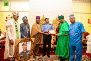 772be819 f359 4196 8590 3d1b8050f959