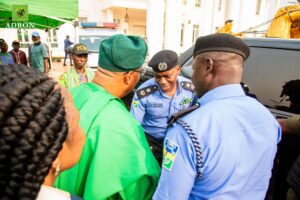 ad1ef985 c7f4 40cf ba67 12c4035c8edd