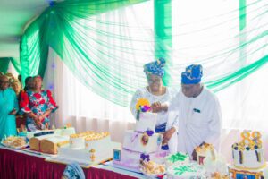 280aa2c4 b747 4b5f 8ffa e5d092848f32