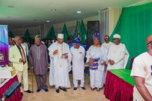 c2788b75 eb77 44da 88cf 358afe5f858c