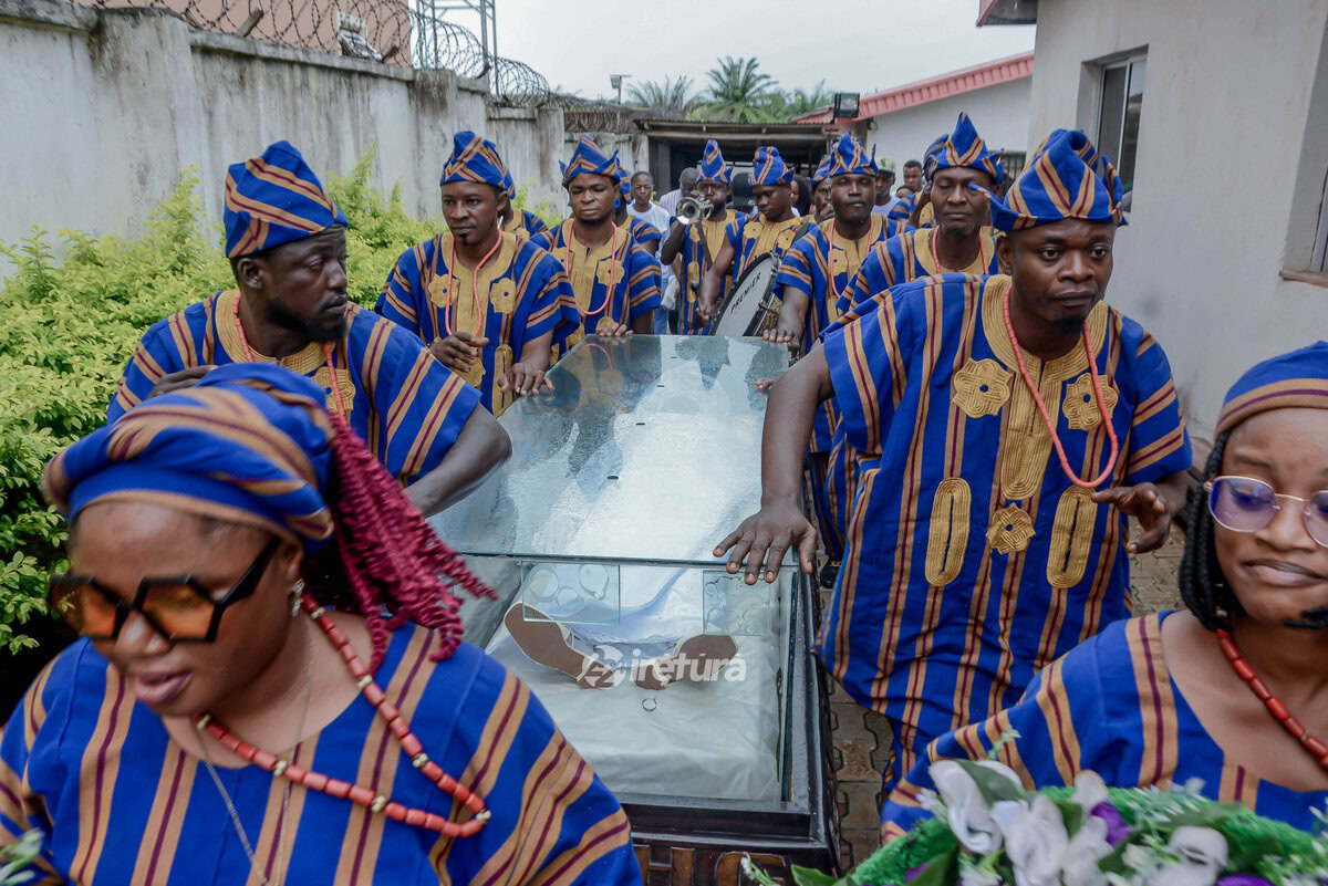 Madam Olaniyi burial