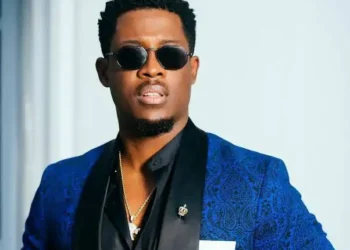 Seyi Awolowo on male commitment