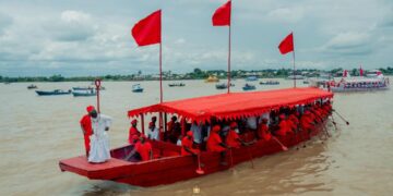 Regatta celebration by Olu of Warri