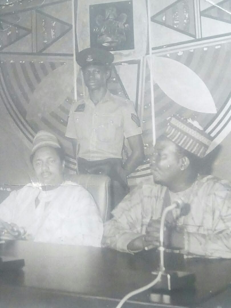 25d90a57 e7e7 40b0 b9ee e03f2d027606