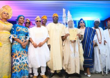 Oba of Amuwo Odofin installation