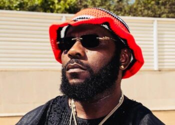 Odumodublvck defends church donations