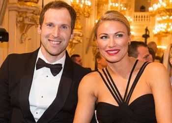 Petr Čech separation news