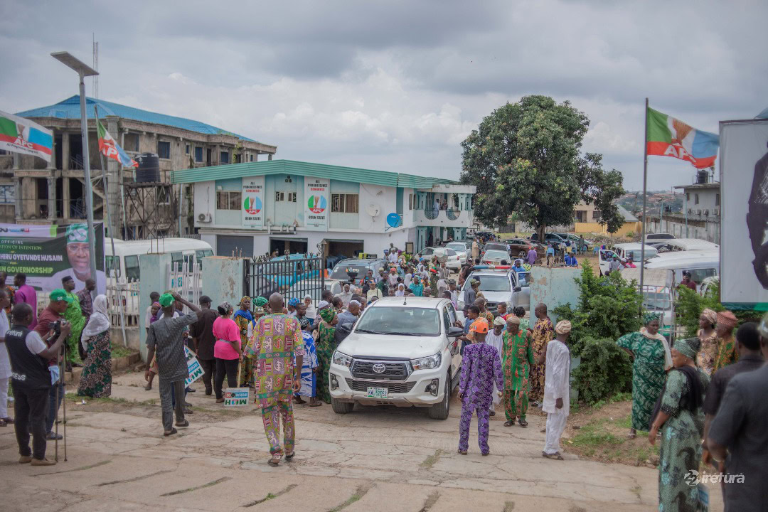 4bba5b38c64b414eb6a9ebcfd7f15340