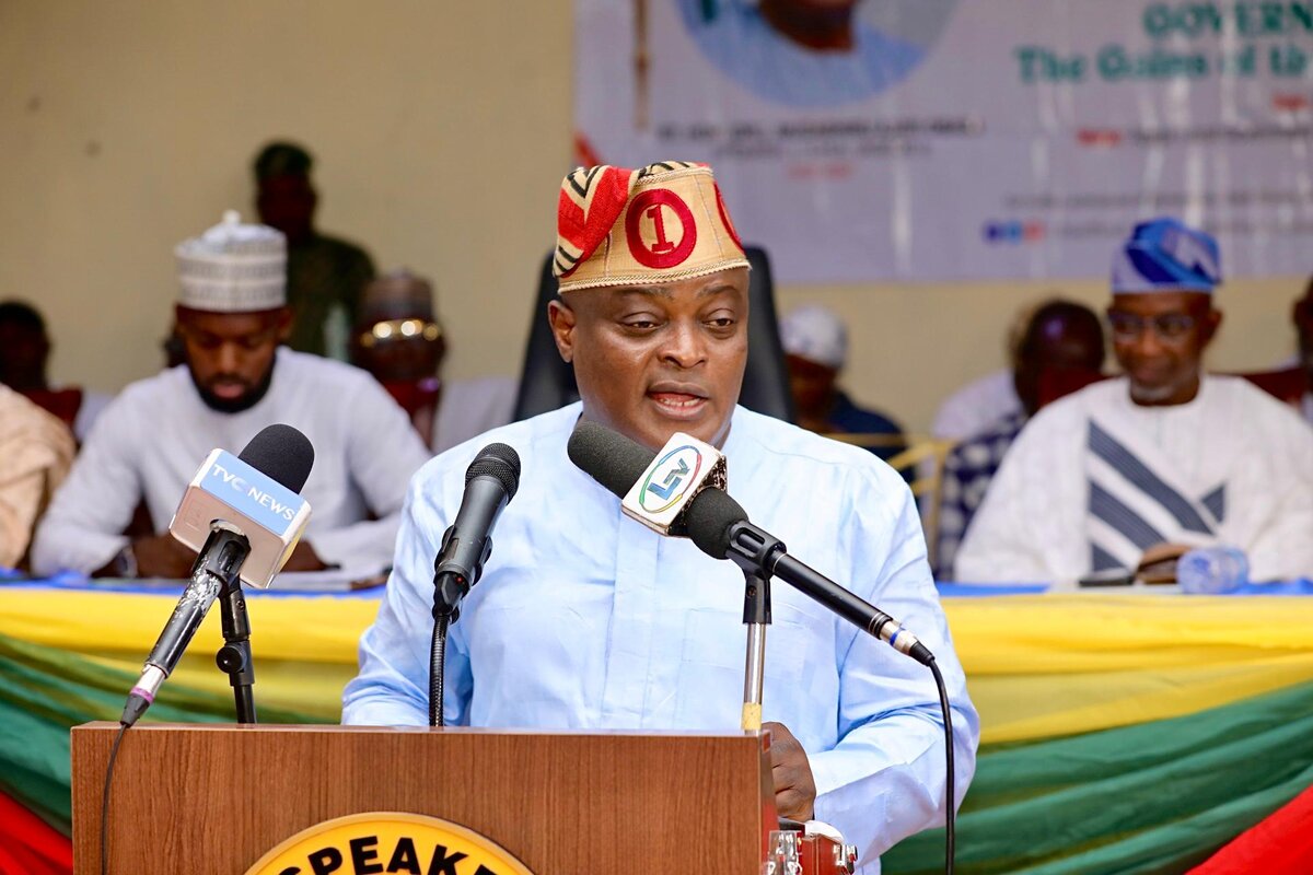 99989e57 b896 43be 92d8 1b3f32a72e15