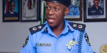 Niger Police warn scrap dealers and riders