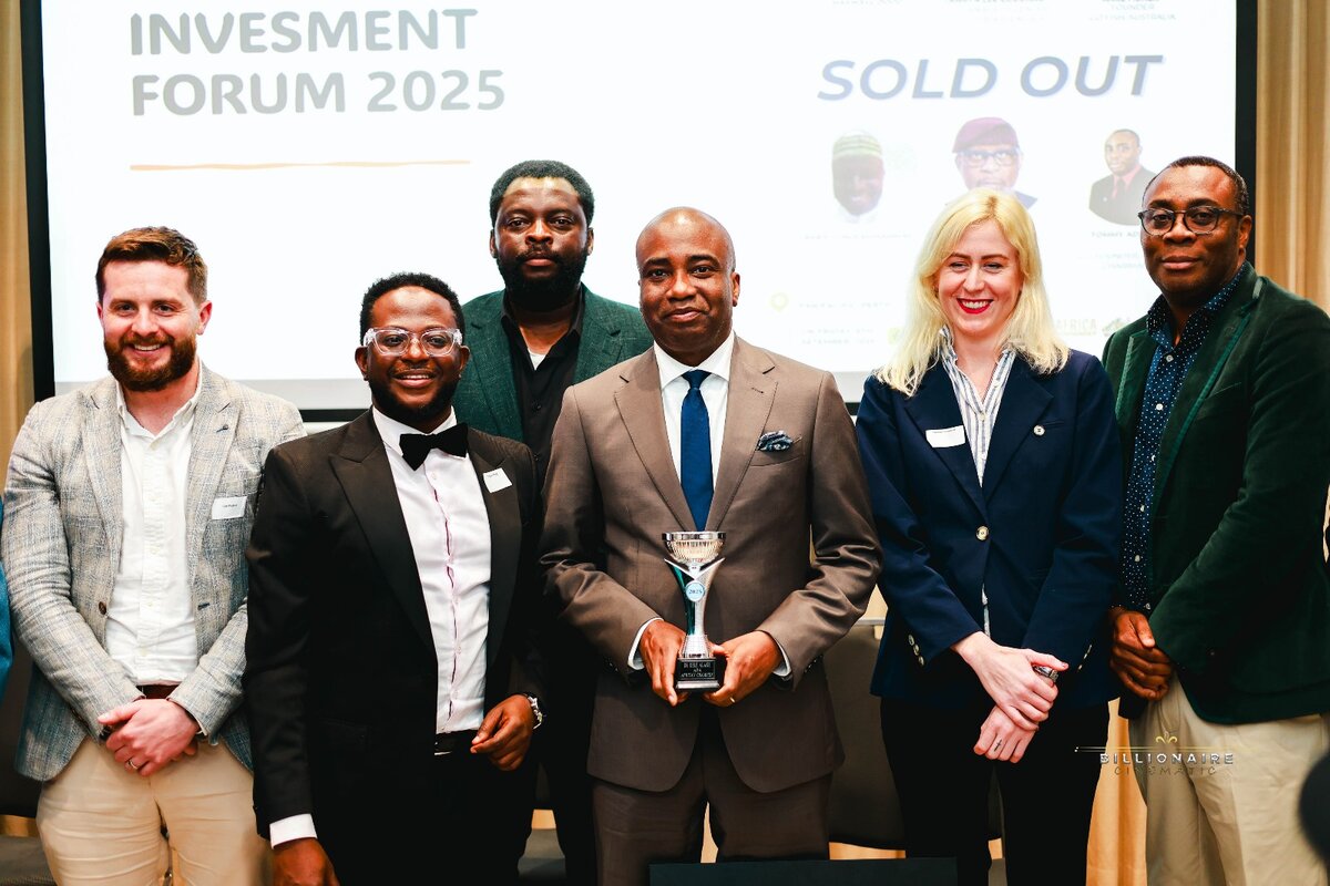 d18515ea 3935 457b 9a35 638dae131aac