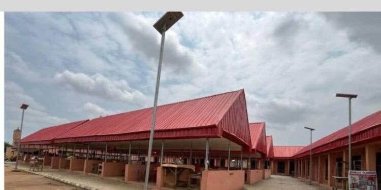 e402ff64 a83d 49f8 90bb eb375912e4e3