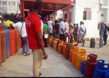 4740288 as jpege84ae3ac4f2464f8ffb6785a9b56a1de