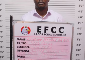EFCC arraigns Akinwunmi Fayose