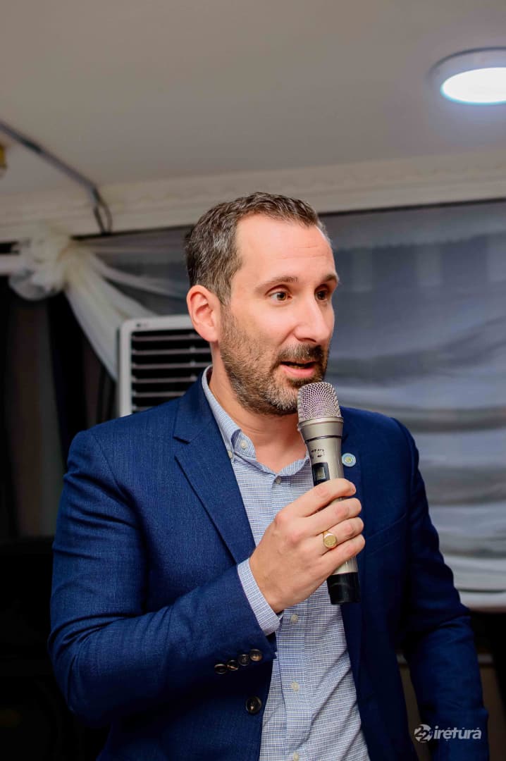 bd404cca 424f 4ae4 bc04 630b58d1f303