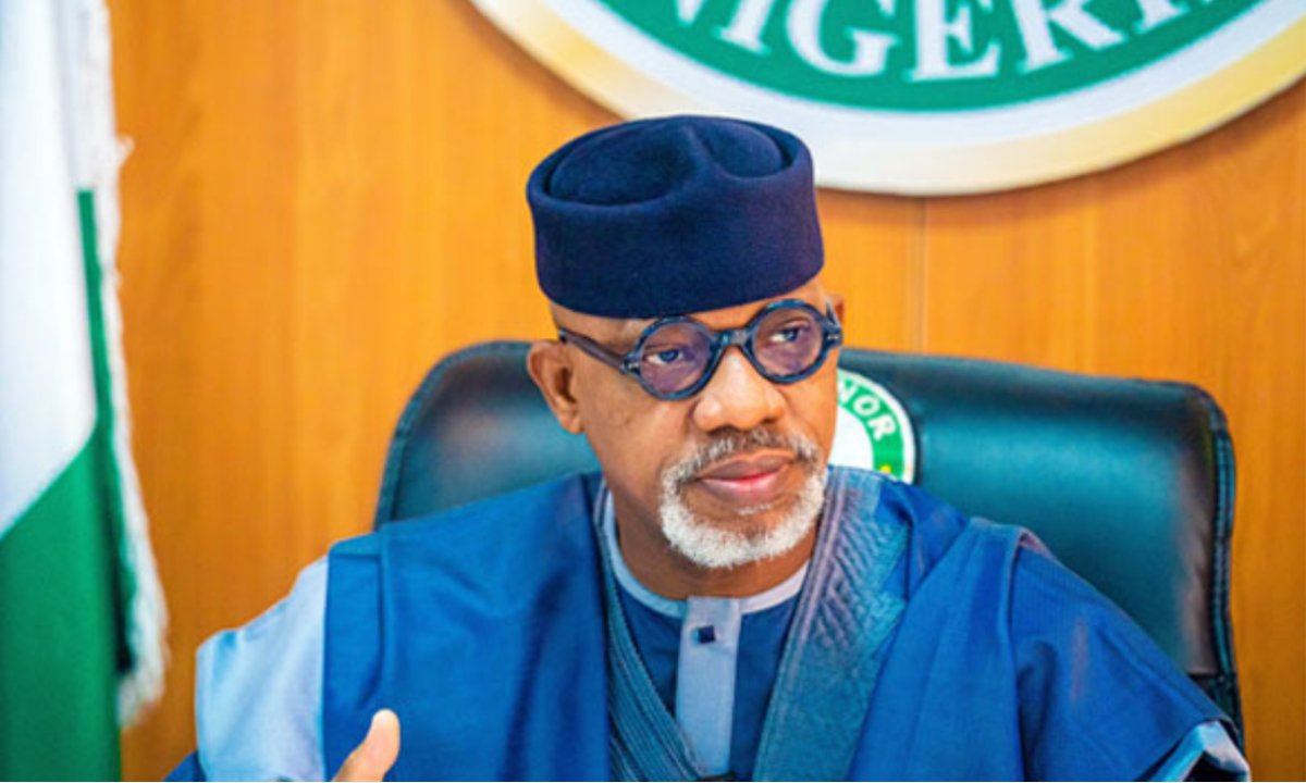 Ogun teachers pay upgrade draws praise as NUT lauds