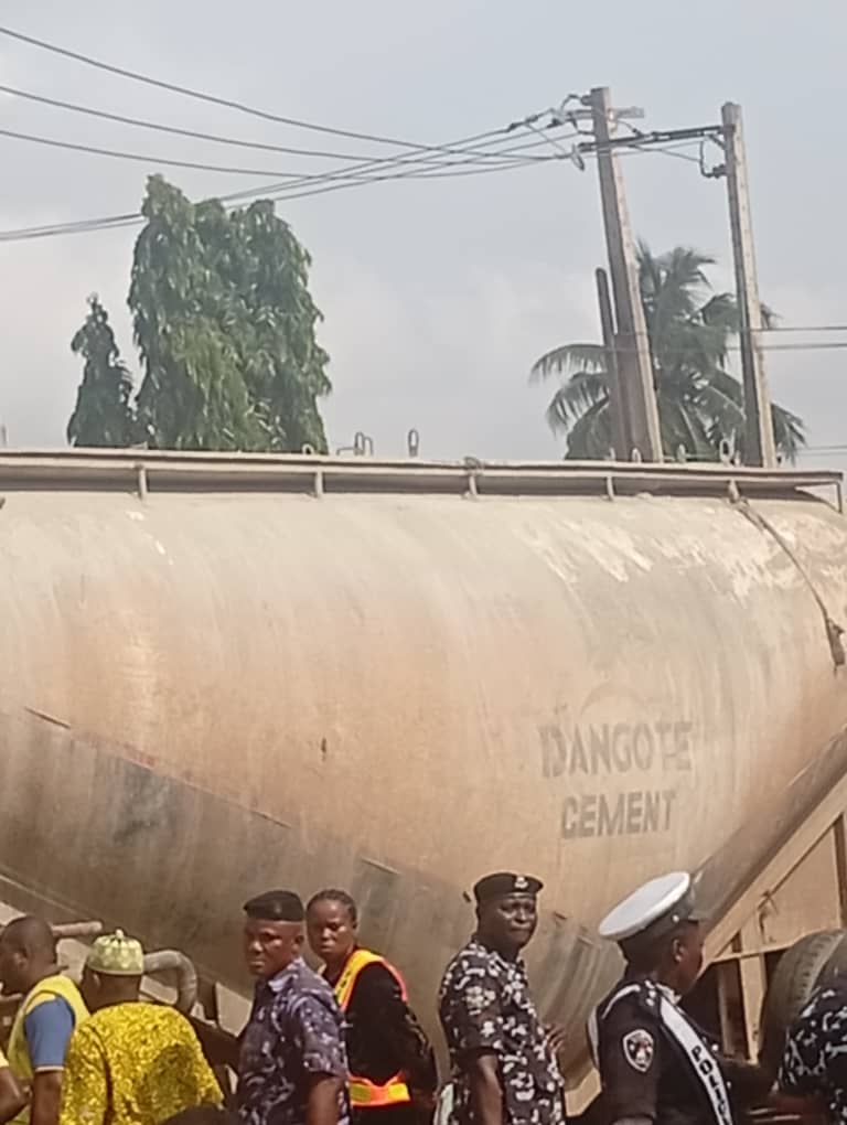 WhatsApp Image 2025 12 17 at 10.54.41 AM