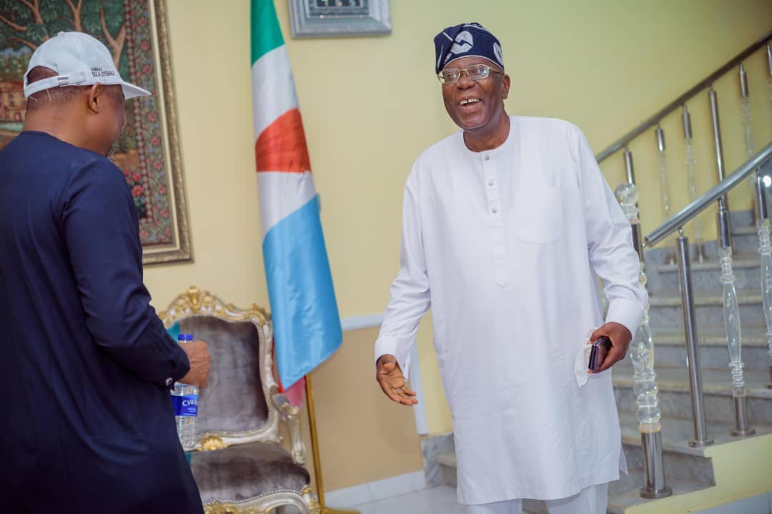 e963b7bb 4ad8 4b69 8024 d4771c3efaa6