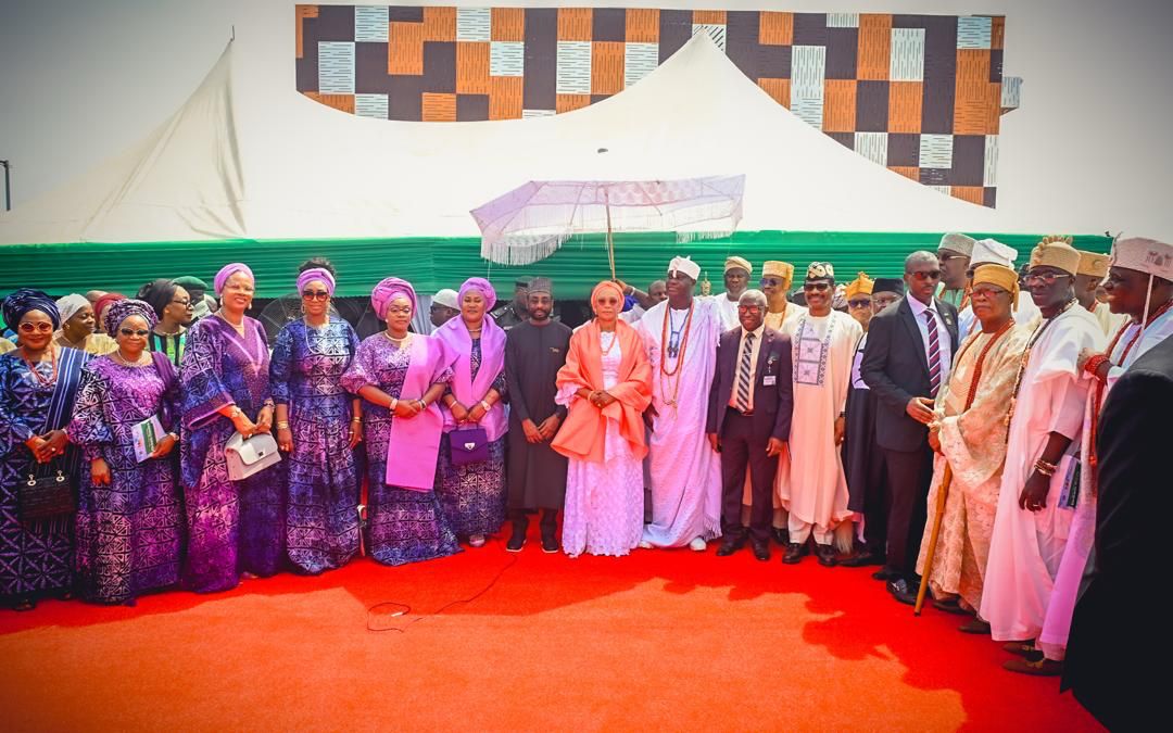 a76e97f5 6a5a 4ded 9e84 713e6139bdae 1