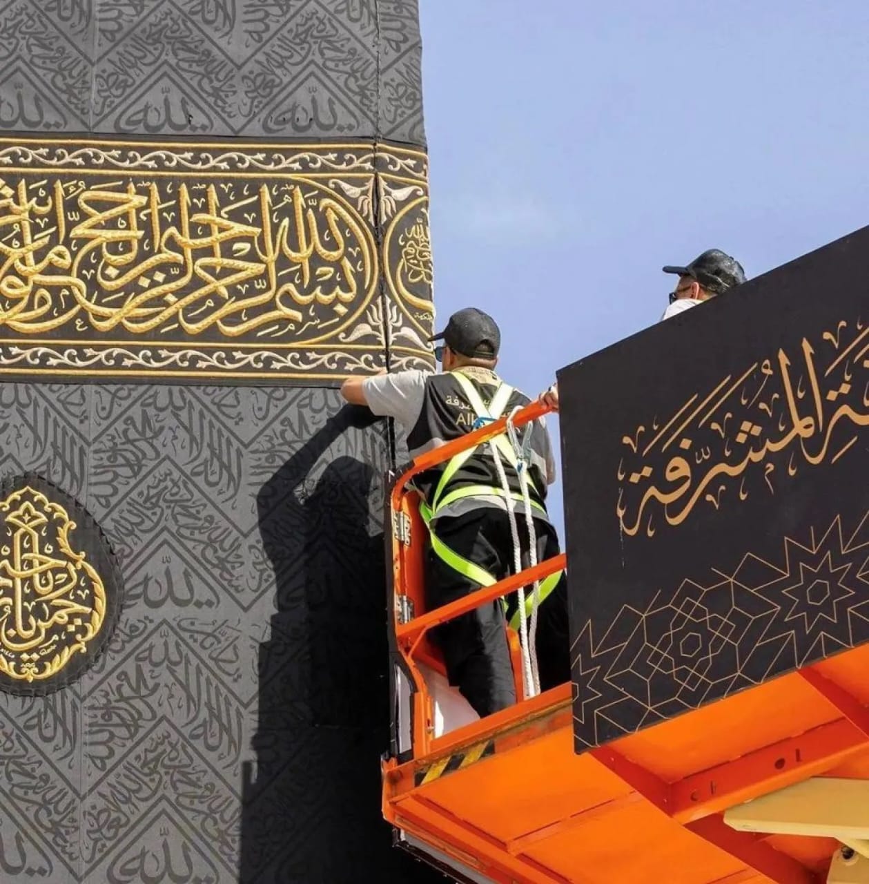 22e552fd 7323 4f8c ba2b 208cf46b42fe