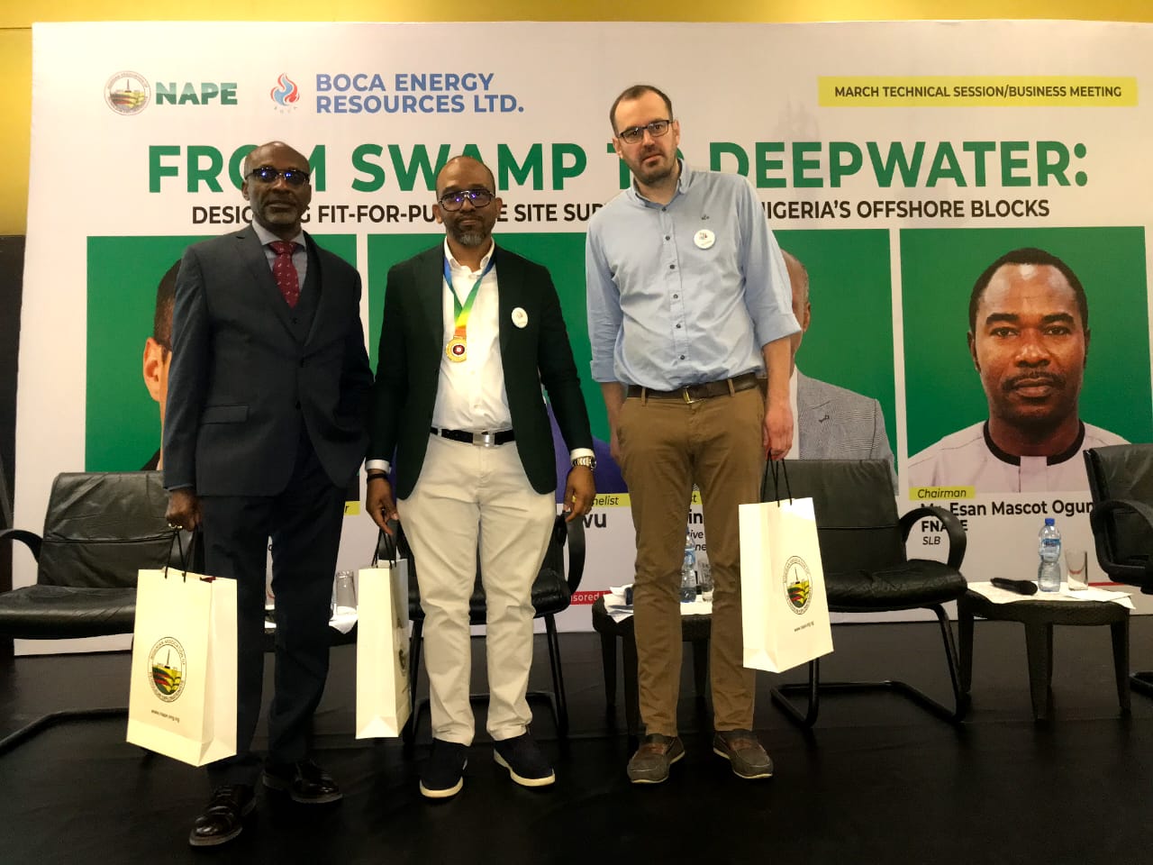 28b224bf 4733 4f87 903f de397b71db14