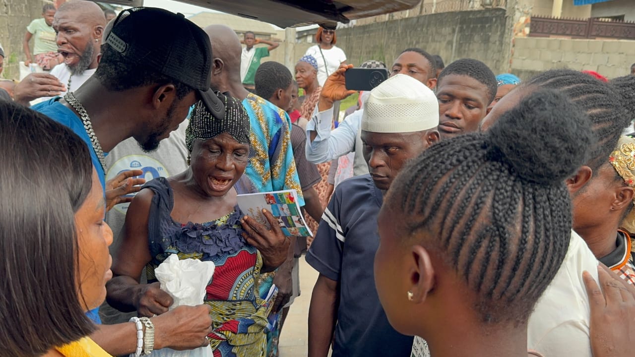 9d257815 c183 4f24 8158 1d7b761dcd7f