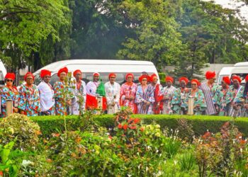 Pix 1: First Lady of Nigeria Senator Oluremi Tinubu with a cross section of APC Women Leaders led by the National Women Leader Mary Alile Idele during a courtesy visit to the First Lady at the State House Abuja on Monday 1st June 2026
Pix 2: Minister for Women Affairs and Social Development Hajia Imaan Suleiman Ibrahim, APC Women National Leader, Mary Alile Idele, First Lady of Nigeria, Senator Oluremi Tinubu with the Wife of the Chief of Staff to the President (in the background) presenting the buses for the APC Women Zonal Leaders during a courtesy visit to the First Lady at the State House Abuja on Monday 1st June 2026
Pix 3: Some of the 8, 14-seater buses presented to APC Women Zonal Leaders during a courtesy visit to the First Lady at the State House Abuja on Monday 1st June 2026
Pix 4: First Lady of Nigeria Senator Oluremi Tinubu, Wife of the Vice President Hajia Nana Shettima with APC Women Leaders from across the nation after a courtesy visit to the First Lady and presentation of the 8, 14-seater buses to APC Women Zonal Leaders at the State House Abuja on Monday 1st June 2026