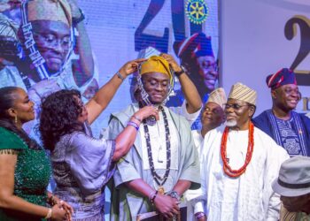 Ayodeji Odumosu installed as 20th president of the Rotary Club of Ogudu GRA during the club’s 20th anniversary celebration in Lagos